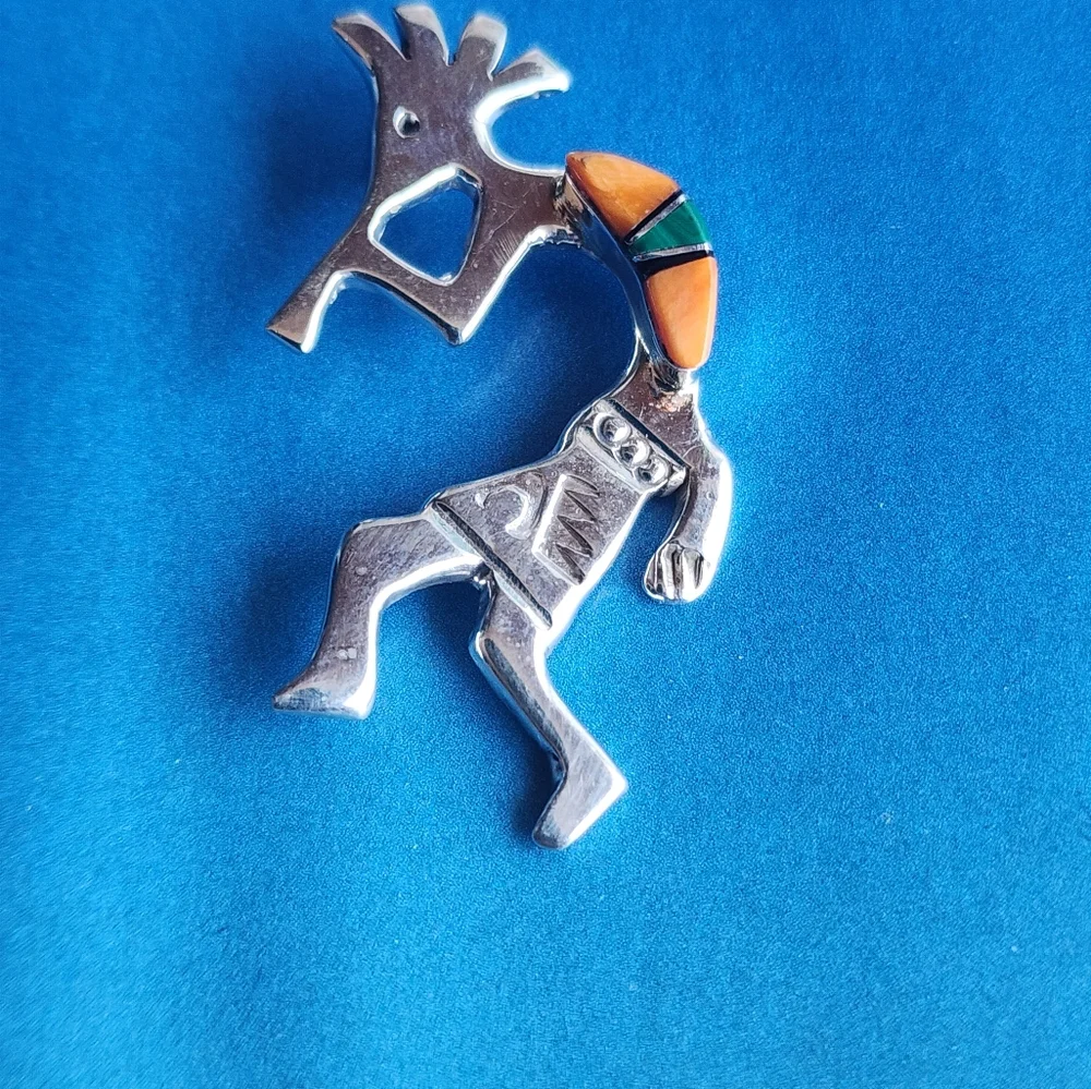 Silver Kokopelli Brooch with Apple Coral and Malachite Accents~ - Picture 5 of 8